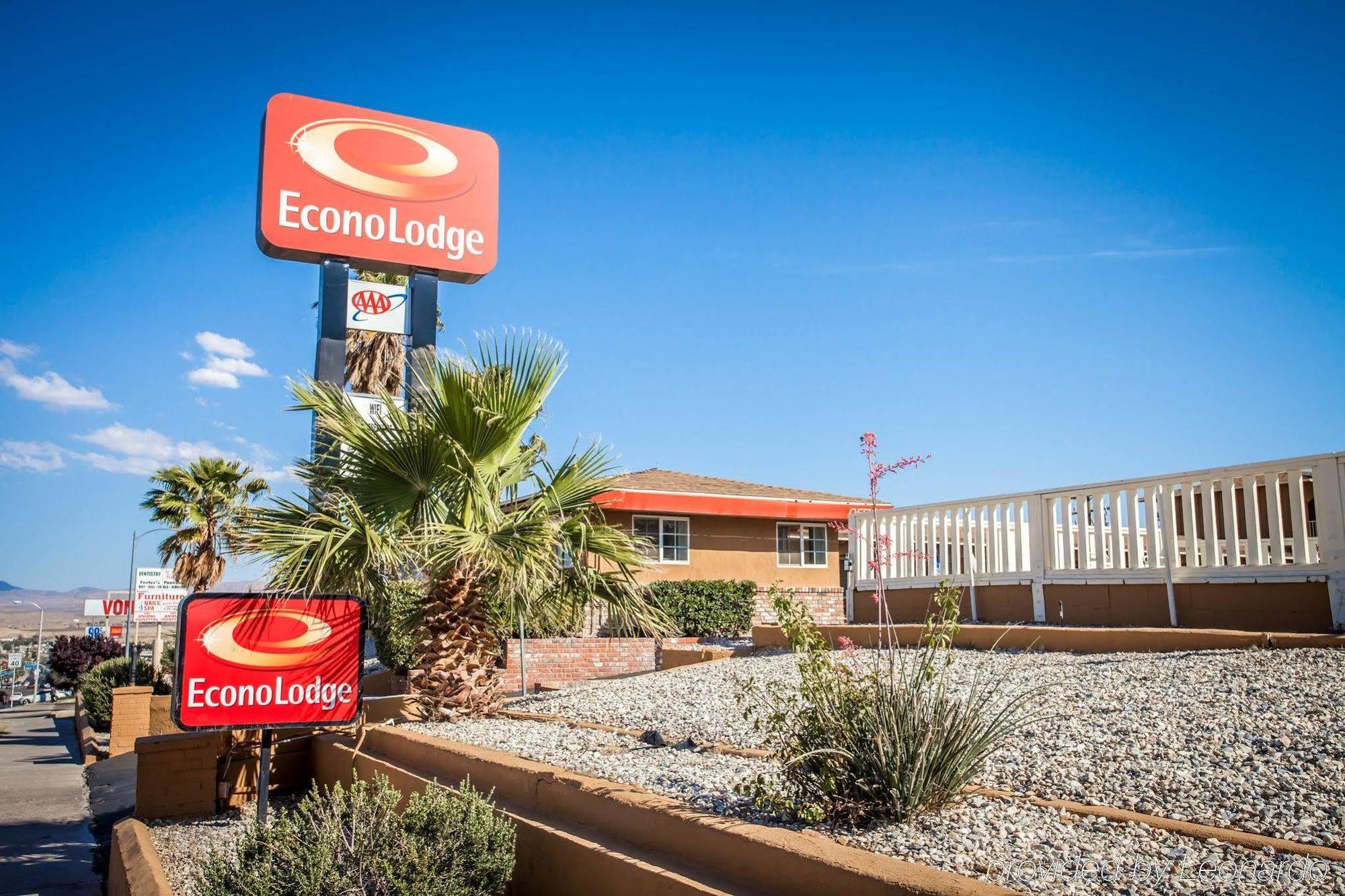 Econo Lodge On Historic Route 66 Barstow Buitenkant foto